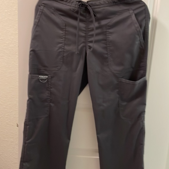Cherokee Other Cherokee Small Dark Gray Scrubs Poshmark